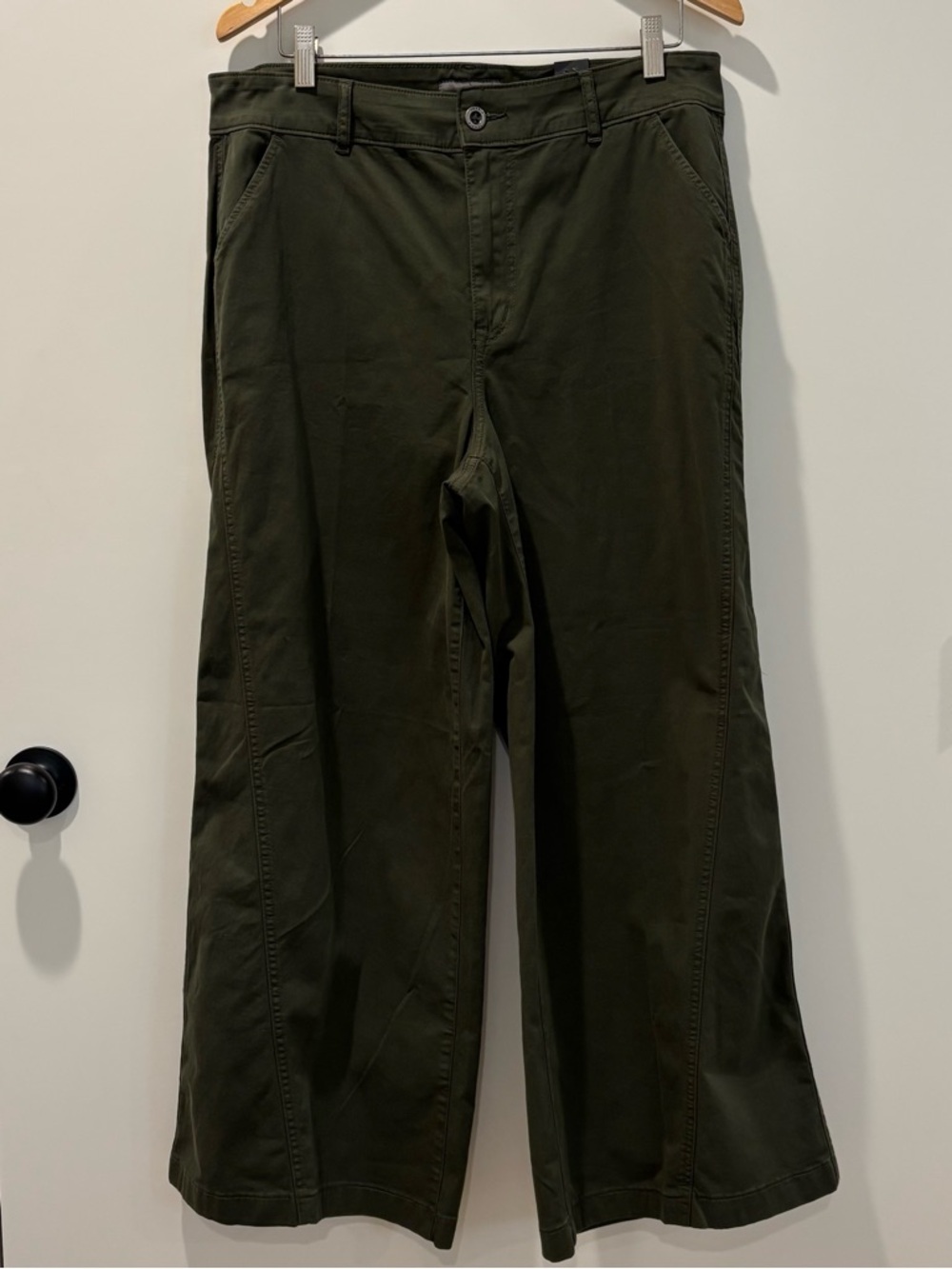 Torrid Dark Olive Green Wide-Leg Chinos Size 10
